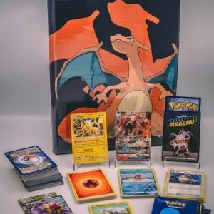 Pokemons store pakkeløsning med en stor Pokémonmappe - Pakketilbud 3.